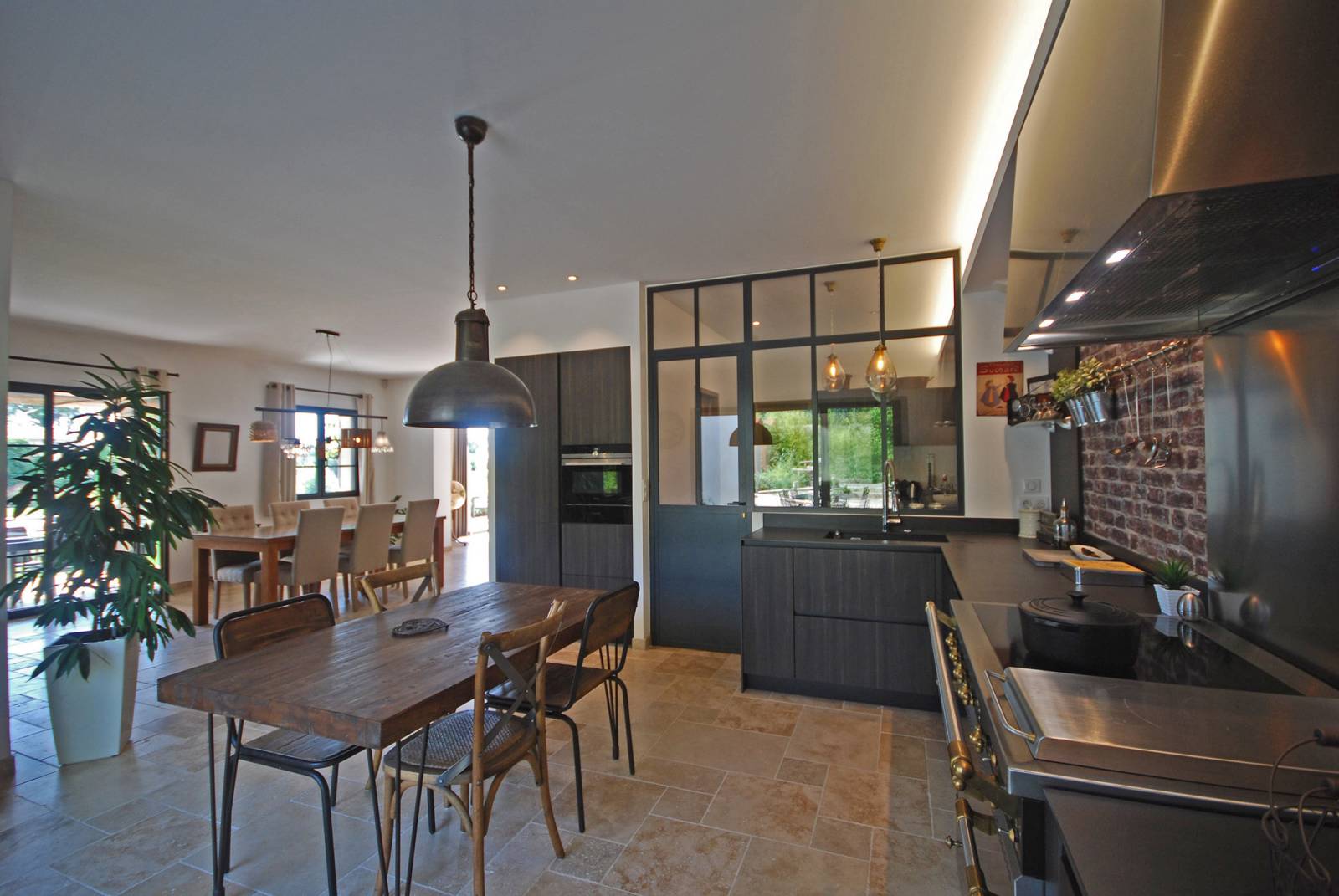 Pose d’une cloison verrière style atelier dans une cuisine, Saint Nicolas d’Aliermont 76510