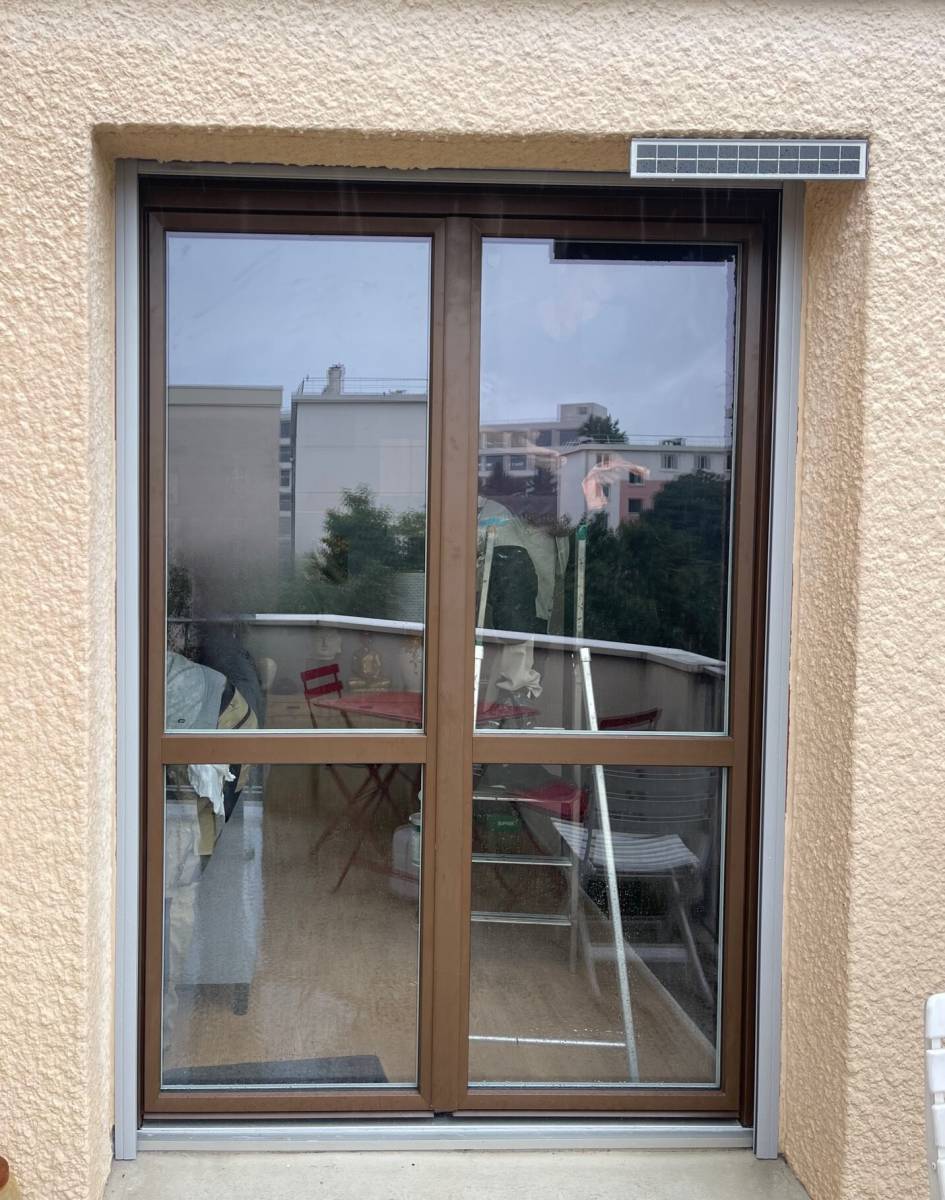 Société pour la pose d’une fenêtre en aluminium pour une maison à Sotteville-lès-Rouen 76