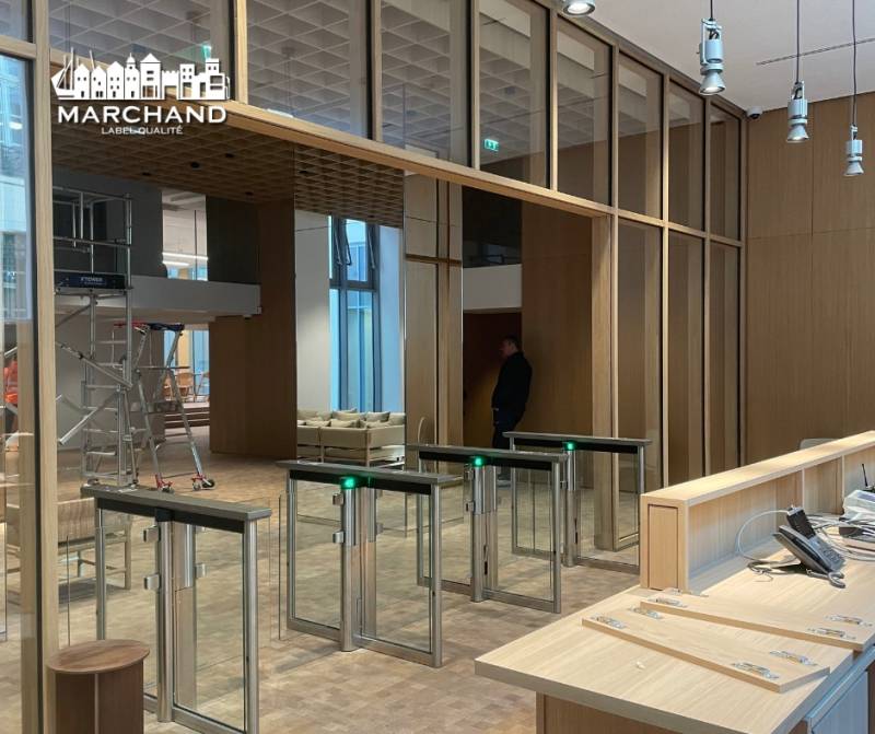Entreprise pour travaux de menuiserie et peinture pour bureaux et locaux professionnels en Normandie et région parisienne (Dieppe, Rouen, Le Havre, Saint-Valery-en-Caux, Bois-Guillaume)
