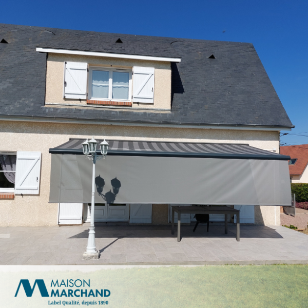 Pose d’un store banne motorisé à Émanville (76570)